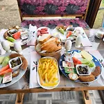 Pansiyon Casaba *